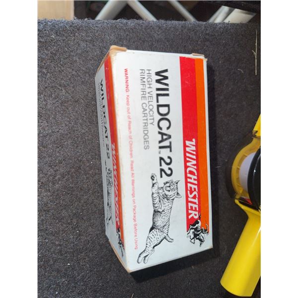 Winchester Wildcat 22 High Velocity Rimfire Cartridges Box