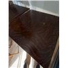 Image 3 : Quarter Sawn Oak Two-Tier Console Table