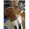 Image 1 : 4 Wooden Windsor-Style Dining Chairs