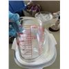 Image 2 : Fire-King 4 Cup Glass Measuring Cup with Red Markings