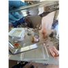 Image 2 : 3 Large Pyrex Glass Baking Pans
