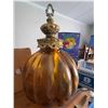 Image 11 : Lot: Amber Glass Hanging Lamp, Vintage Mason Jars, Plush Toys, Radio Shack Plush Radio