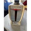 Image 2 : Weight Watchers 450g Mechanical Kitchen Scale