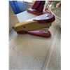 Image 2 : Arrow Model 254 Stapler Metal and Bakelite Construction