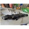 Image 1 : Ceramic Tiger and Black Panther Figurines