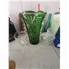 Image 1 : Green Pressed Glass Starburst Vase with Clear Glass Sugar Bowl and Creamer