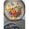 Image 1 : 2 Decorative Plates: Wedgwood Floral Plaque and Northwest Coast Art Plate