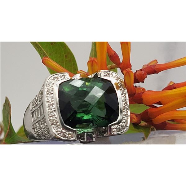 Glamorous Green Tourmaline and Pave Diamond Ring