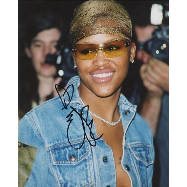 Eve signed photo