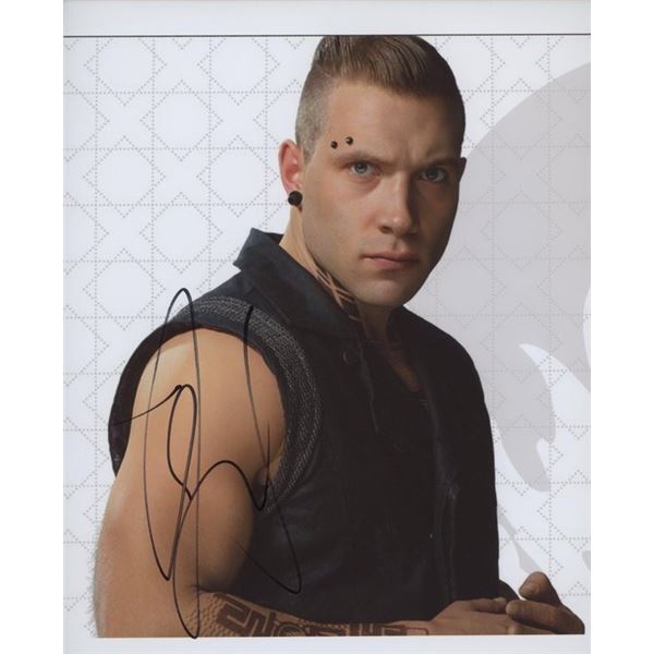 Jack Reacher Jai Courtney signed photo