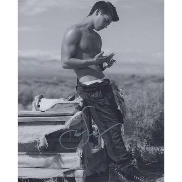 Avalon High Gregg Sulkin signed photo