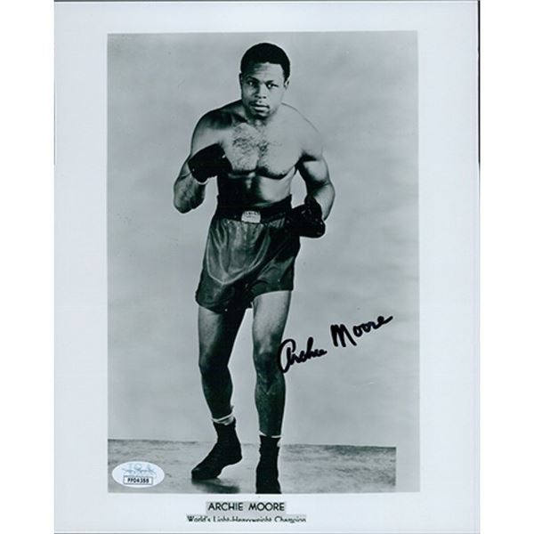 Archie Moore Signed Glossy 8x10 Photo