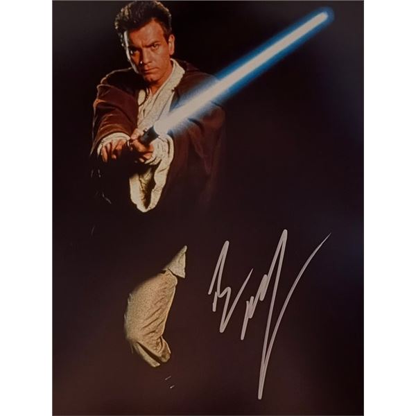 Star Wars Ewan McGregor signed movie photo. 8x10 inches