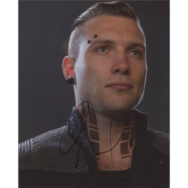 Terminator Genisys Jai Courtney signed photo