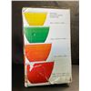 Image 2 : 4-Piece Melamine Bowl Set with Lids (4 Sizes Included) New - Damaged Box