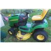 Image 4 : John Deere L110 Hydrostatic Riding Mower, 42" Cut