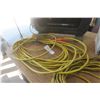 Image 6 : 2 Heavy-Duty Extension Cords and 2 Electric Heaters