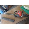 Image 1 : Husqvarna 122HD60 Hedge Trimmer, 24"