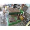 Image 4 : Heavy-Duty Countertop Drill Press
