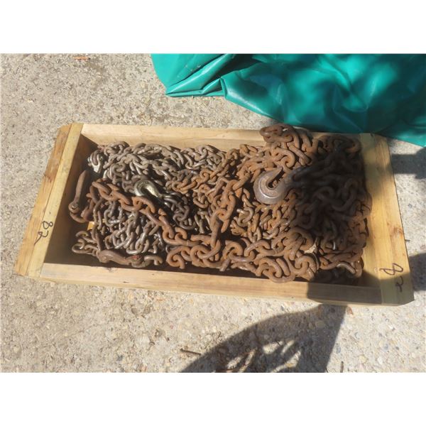 Heavy-Duty Chains and Hooks
