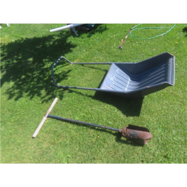 Big Snow Scoop and Post Hole Auger