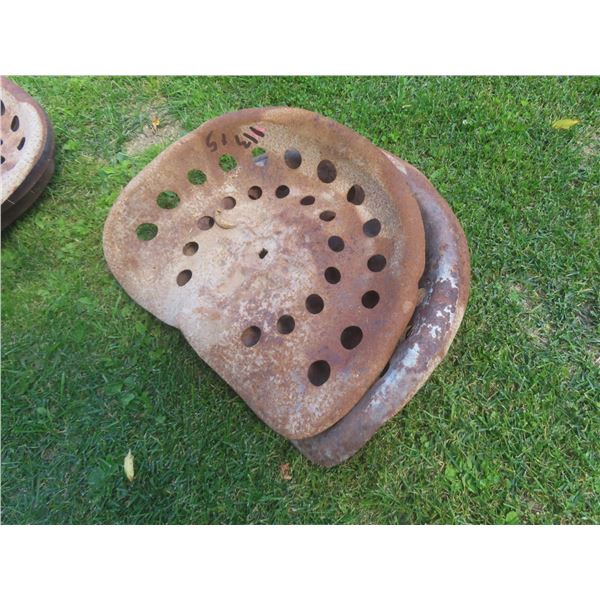 5 Metal Tractor Seats