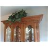 Image 2 : Oak 2-Piece China Cabinet, Lighted