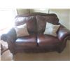 Image 5 : Leather Sofa and Loveseat Set