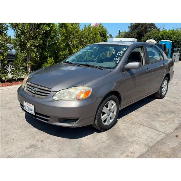 TOYT COROLLA  2004 T-DONATION