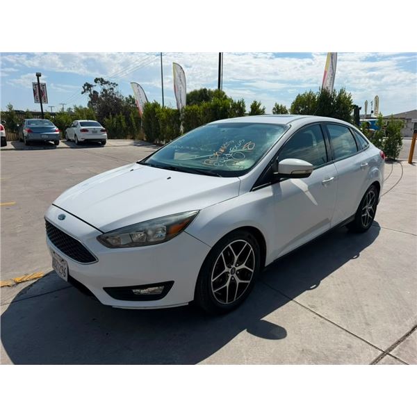 FORD  FOCUS  2018 T/REPO