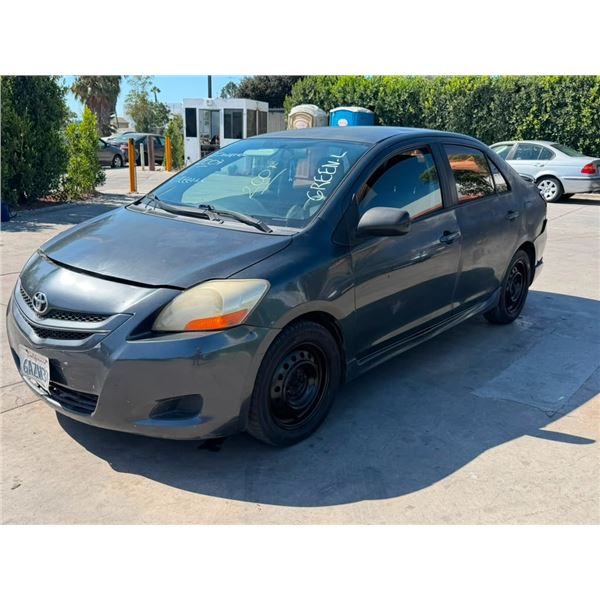 TOYT YARIS 2007 SALV T/DONATION