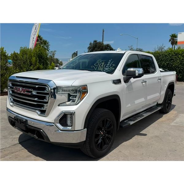 GMC SIERRA 2019 O/S TITLE 2 DAYS