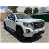 Image 2 : GMC SIERRA 2019 O/S TITLE 2 DAYS