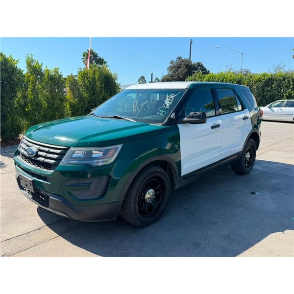 FORD  EXPLORER POLICE 2016 T-2 DAYS
