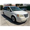 Image 2 : CHRY TOWN & COUNTRY 2008 T-DONATION