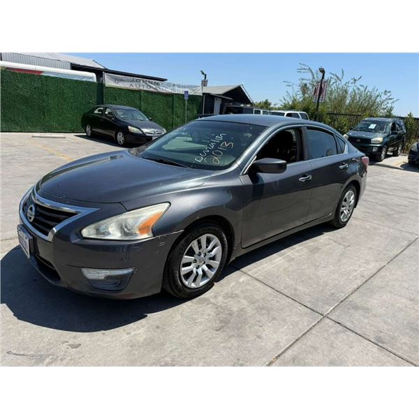 NISS ALTIMA 2013 SALV T/DONATION
