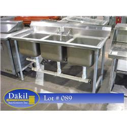 ADVANCE TABCO MOD: T9-3-54 62" 3 COMPARTMENT SINK