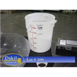 20 QT BUCKET