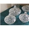 Image 3 : Cross & Olives Collection Crystal Serveware Set