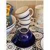 Image 6 : Blue and White Kitchenware and Tableware Items