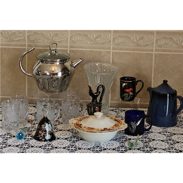 Kitchenware Lot: Princess House Teapot, Glassware, Mugs