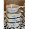 Image 2 : CorningWare Blue Cornflower Bakeware Set, 10 Pieces with Lids