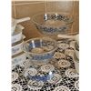Image 4 : CorningWare Blue Cornflower Bakeware Set, 10 Pieces with Lids