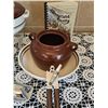 Image 4 : Kitchenware Lot: Pyrex, Cookbooks, Pottery, Glassware