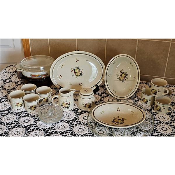 Royal Doulton Cavendish Stoneware Dinnerware and Pyrex/CorningWare Dishes