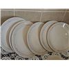 Image 4 : Noritake Glenrose 16-Piece Stoneware Dinnerware Set USA