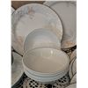 Image 4 : Corelle by Corning Dinnerware Set, Service for 6, Made in USA