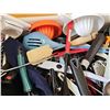 Image 2 : Large Mixed Lot Of Kitchen Utensils And Gadgets