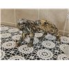 Image 4 : Lot: 2 Glass Eagle Figurines and 3 Animal Print Decor Items