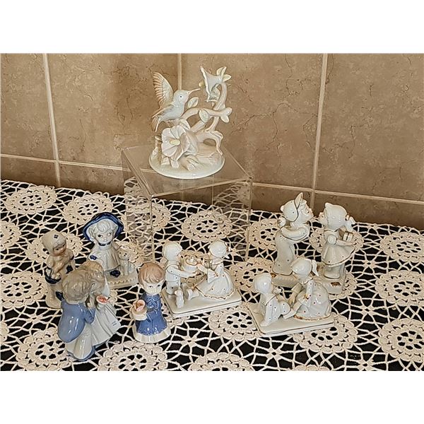 Porcelain Figurine Lot with Hummingbird Sculpture